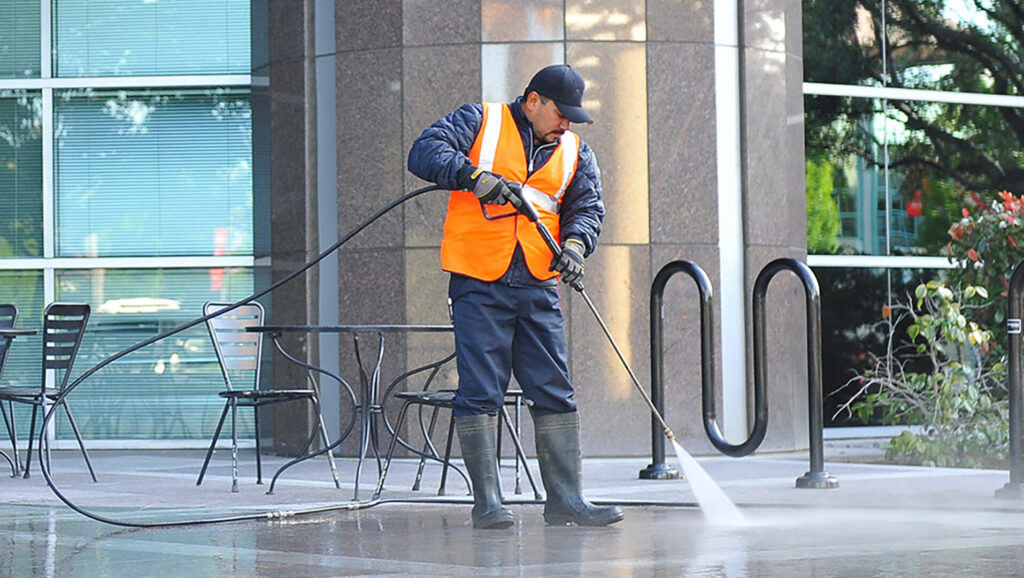 Pressure washing in st louis